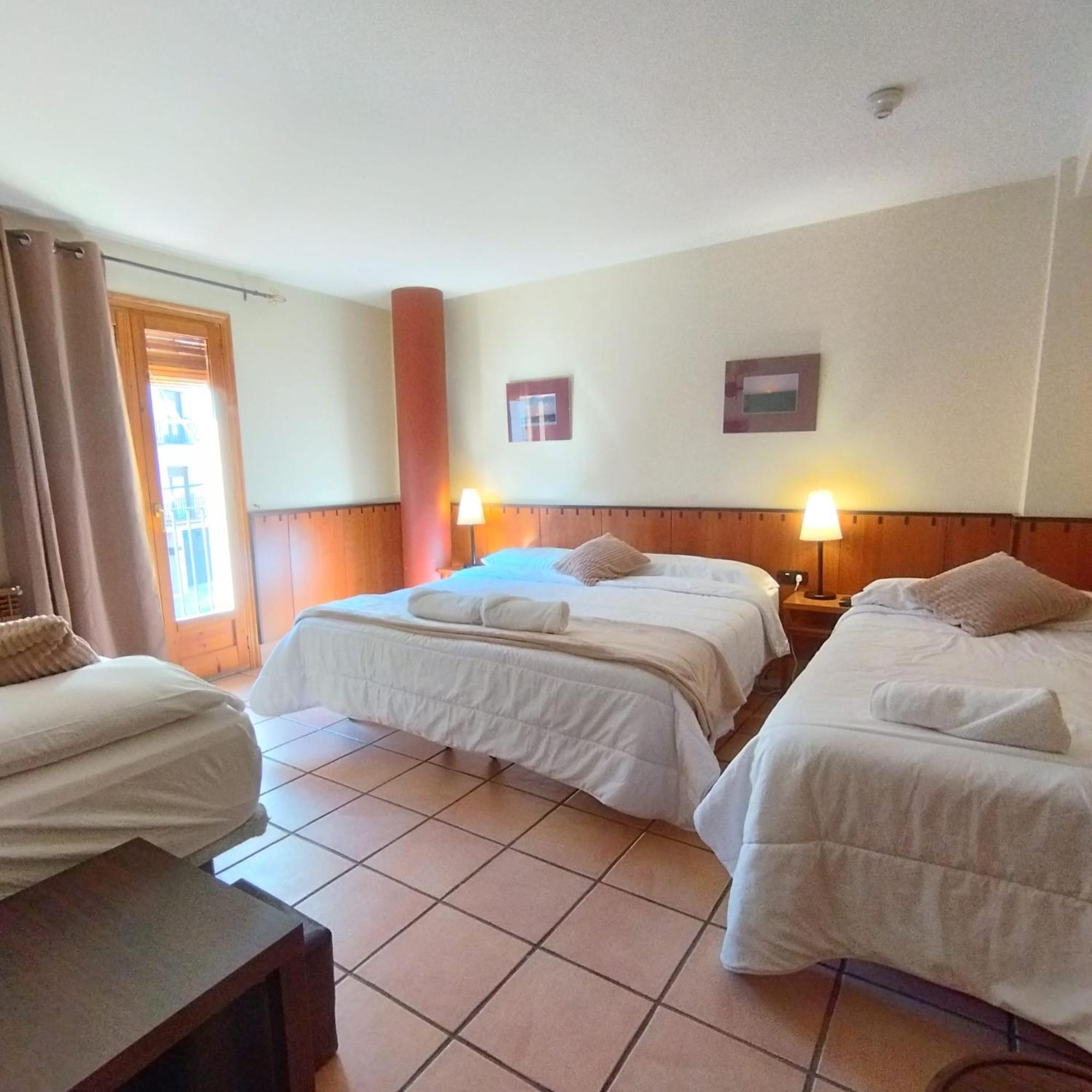 Hostal Tastavins Penarroya De Tastavins Ngoại thất bức ảnh