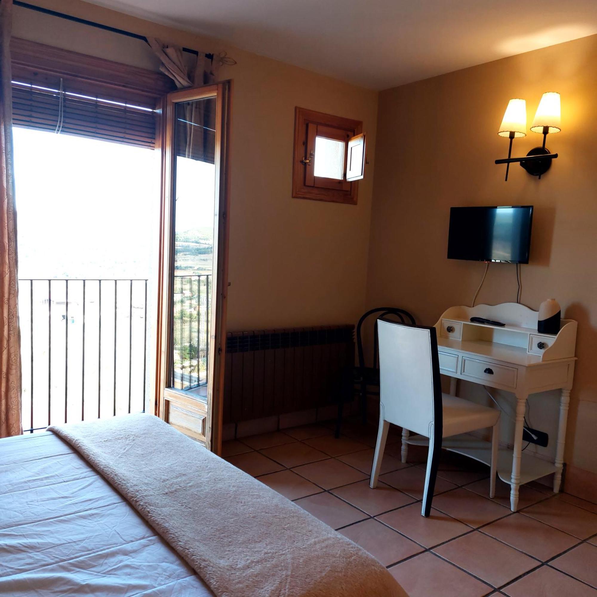 Hostal Tastavins Penarroya De Tastavins Phòng bức ảnh