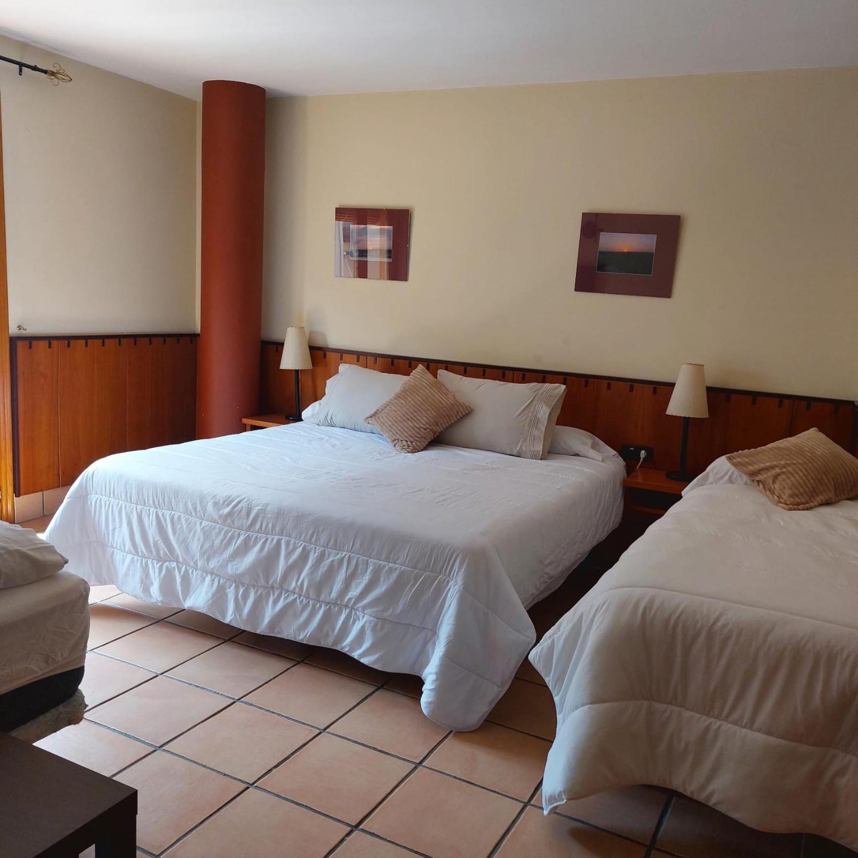 Hostal Tastavins Penarroya De Tastavins Ngoại thất bức ảnh