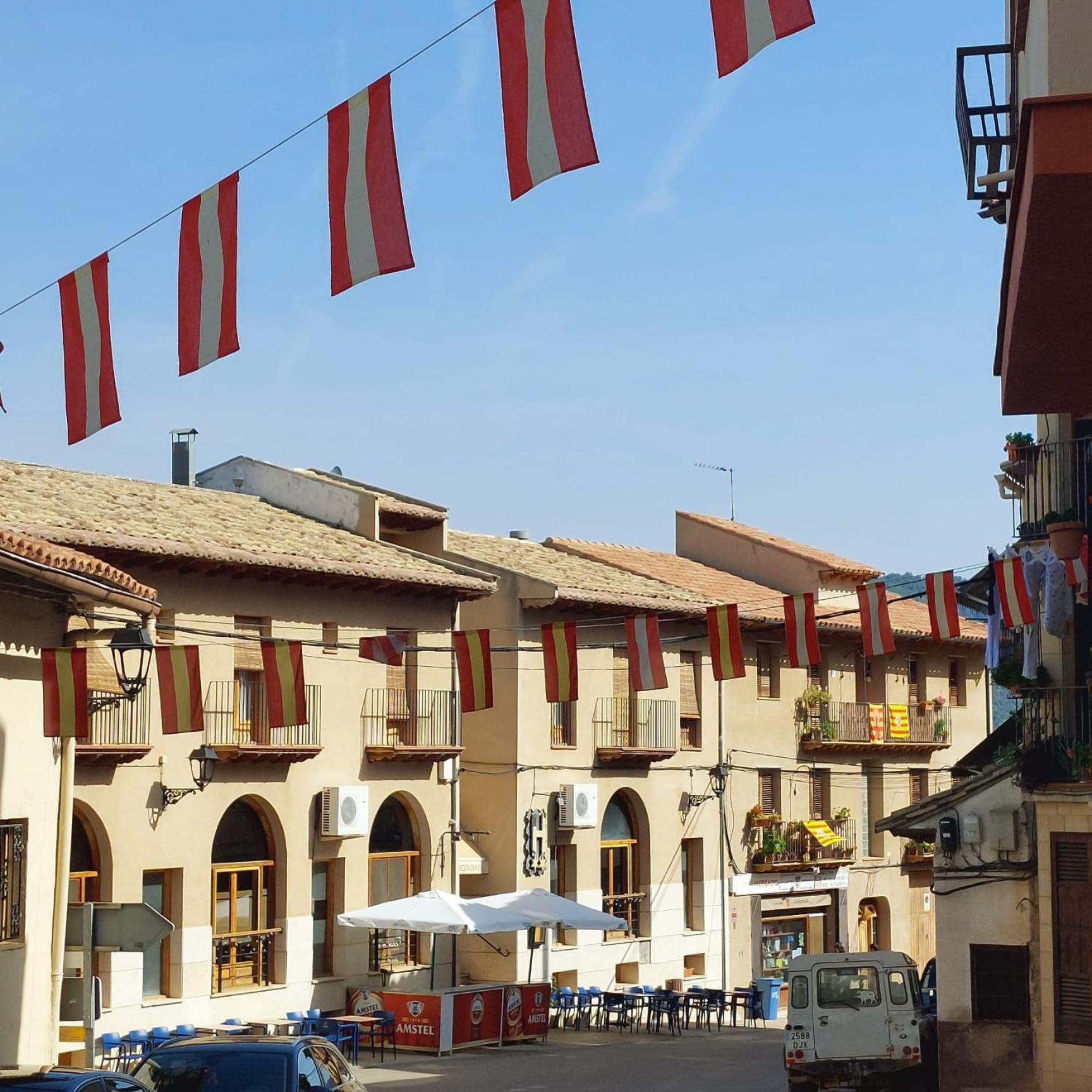 Hostal Tastavins Penarroya De Tastavins Ngoại thất bức ảnh